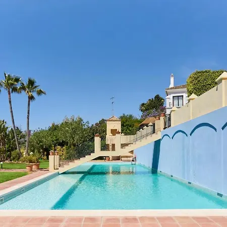 Villa Elegant 3br Golden Mile Retreat *